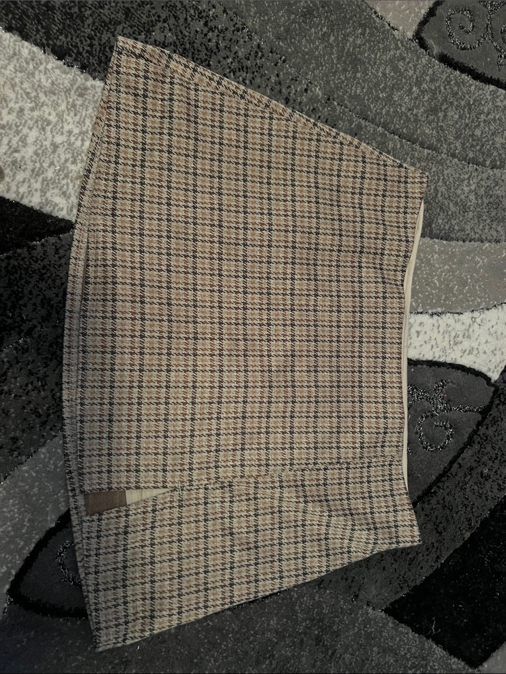 Preppy American Eagle Outfitters Plaid Mini Skirt in Tan and Black XL - Picture 5 of 5